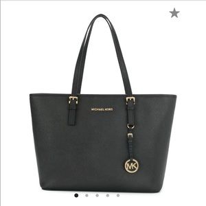 Michael Kors Jet Set Travel Tote